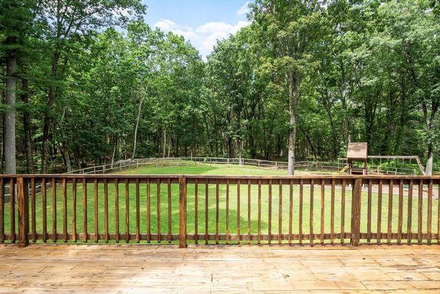 597 Old Dunstable Rd, Groton, MA 01450