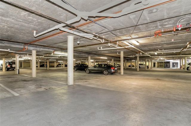 800 S DAKOTA AVENUE 404, Tampa, FL 33606