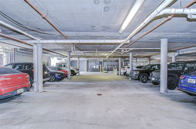 800 S DAKOTA AVENUE 404, Tampa, FL 33606