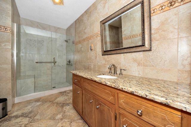 14052 Elk River Mills Rd, Athens, AL 35614