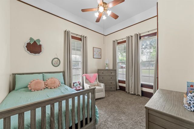 501 N Davis Street, West, TX 76691