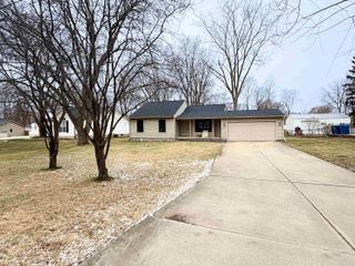 303 Elmwood Drive, Davison, MI 48423