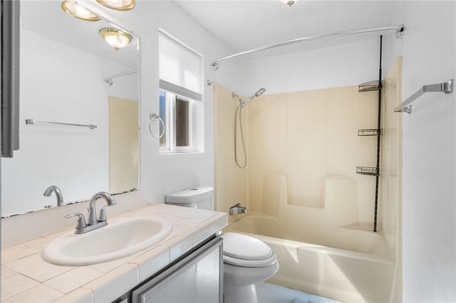 2840 E Packard Avenue, Kingman, AZ 86409