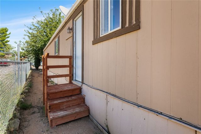 2840 E Packard Avenue, Kingman, AZ 86409