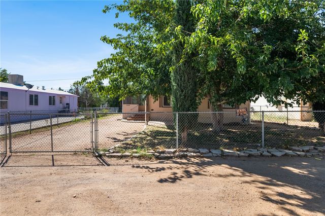 2840 E Packard Avenue, Kingman, AZ 86409
