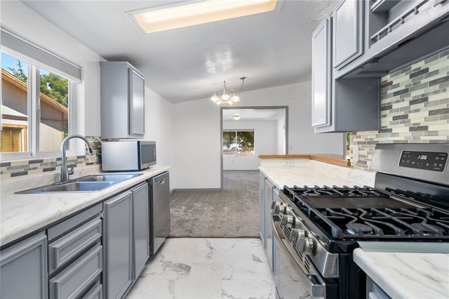 2840 E Packard Avenue, Kingman, AZ 86409