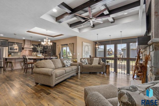 8917 W Dragonfly Dr Drive, Sioux Falls, SD 57107