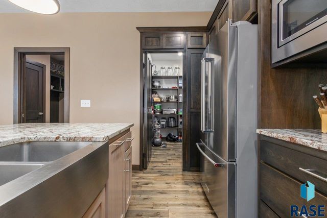 8917 W Dragonfly Dr Drive, Sioux Falls, SD 57107