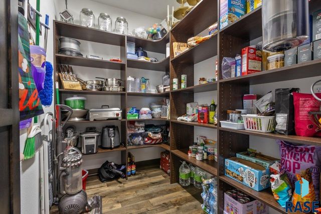 8917 W Dragonfly Dr Drive, Sioux Falls, SD 57107