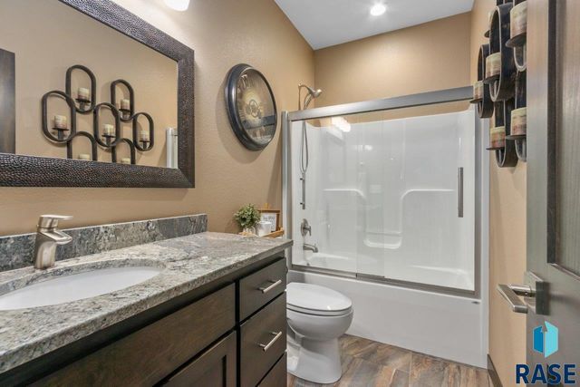 8917 W Dragonfly Dr Drive, Sioux Falls, SD 57107