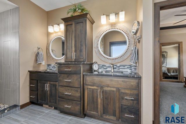 8917 W Dragonfly Dr Drive, Sioux Falls, SD 57107