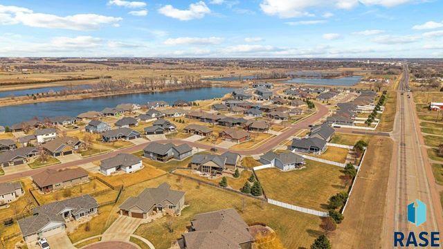 8917 W Dragonfly Dr Drive, Sioux Falls, SD 57107