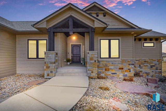 8917 W Dragonfly Dr Drive, Sioux Falls, SD 57107