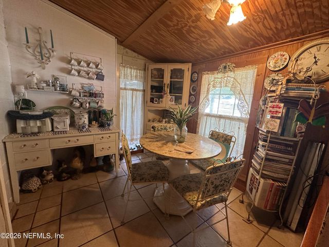 3833 ANVERS Boulevard, Jacksonville, FL 32210