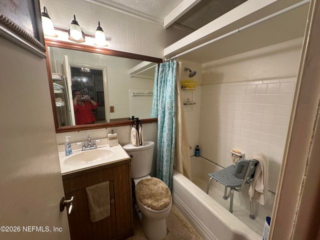 3833 ANVERS Boulevard, Jacksonville, FL 32210