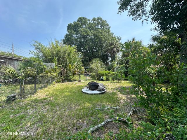 3833 ANVERS Boulevard, Jacksonville, FL 32210