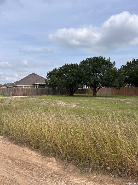 15404 BELL LN, Schertz, TX 78154