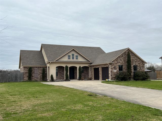 14820 Lisa Lane, Beaumont, TX 77713