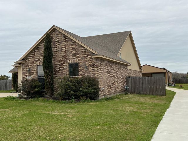 14820 Lisa Lane, Beaumont, TX 77713