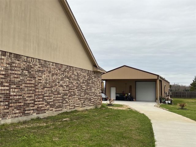 14820 Lisa Lane, Beaumont, TX 77713