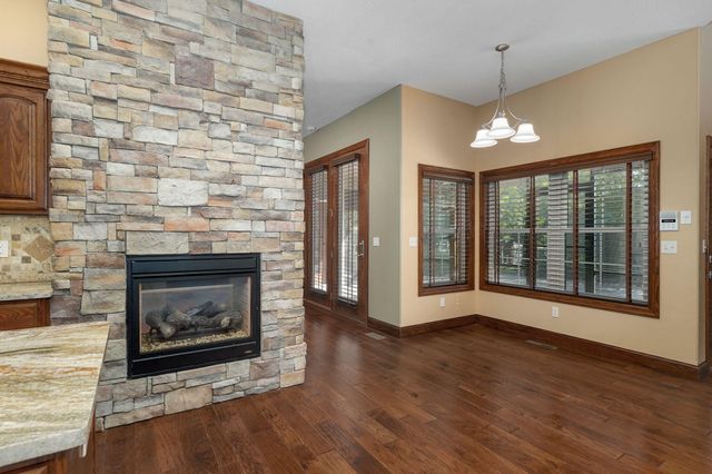 3436 S Horseshoe Avenue, Springfield, MO 65804