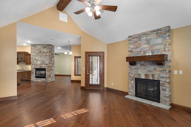 3436 S Horseshoe Avenue, Springfield, MO 65804