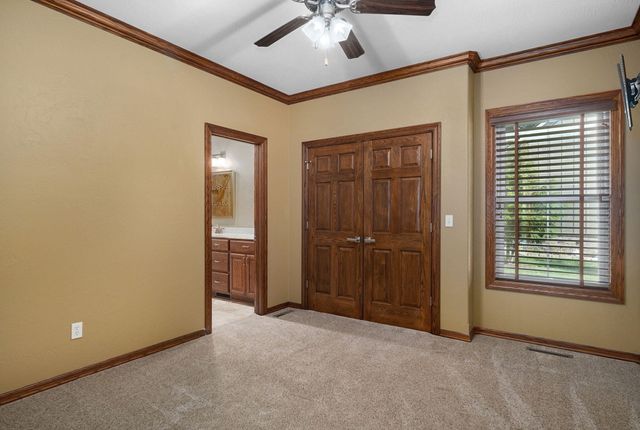 3436 S Horseshoe Avenue, Springfield, MO 65804