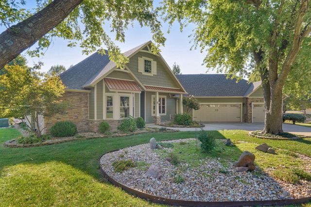 3436 S Horseshoe Avenue, Springfield, MO 65804