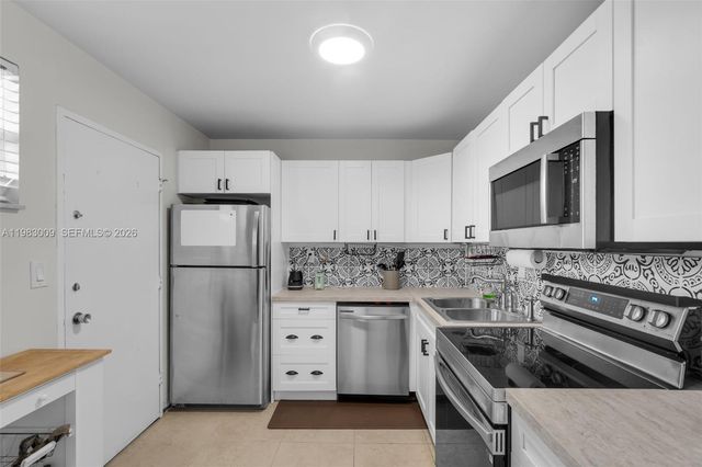 500 Three Islands Blvd 226, Hallandale Beach, FL 33009