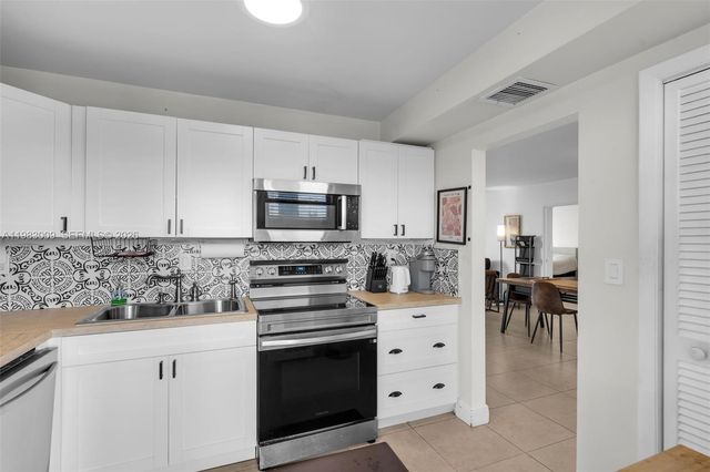 500 Three Islands Blvd 226, Hallandale Beach, FL 33009