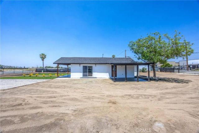 27124 5th, Highland, CA 92346