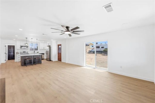 27124 5th, Highland, CA 92346