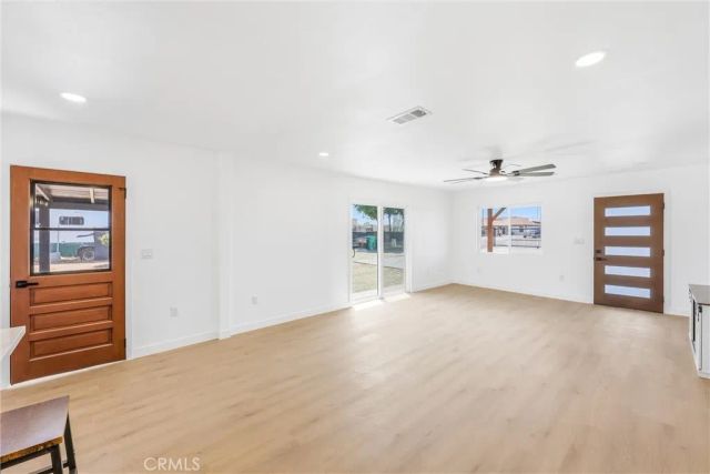 27124 5th, Highland, CA 92346