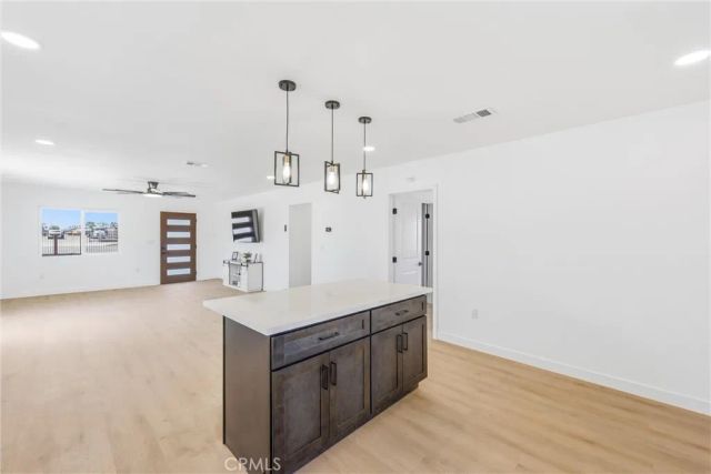 27124 5th, Highland, CA 92346