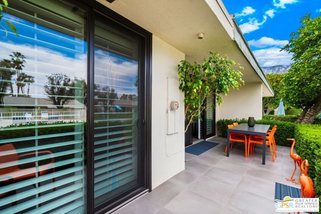 2012 E Sonora Road, Palm Springs, CA 92264