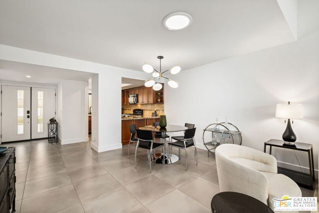 2012 E Sonora Road, Palm Springs, CA 92264