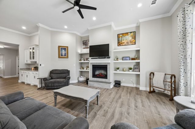 612 N Frisco Road, Sherman, TX 75090