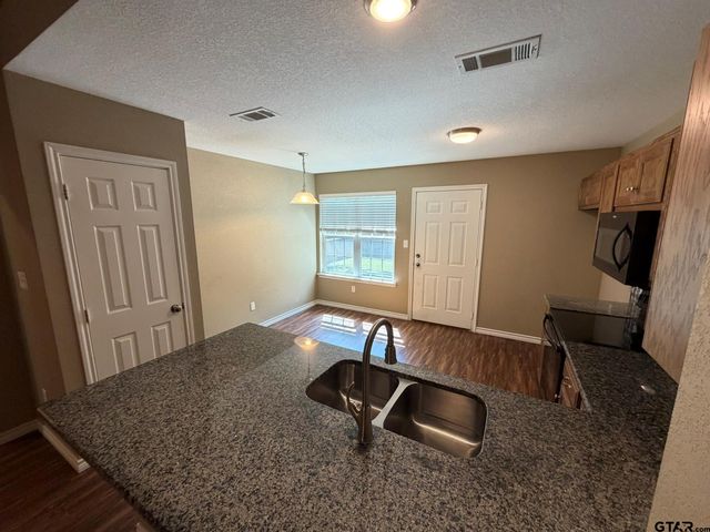555 Foster, Canton, TX 75103