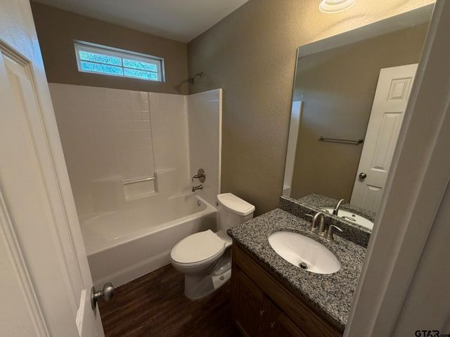 555 Foster, Canton, TX 75103