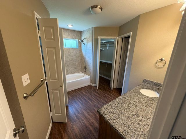 555 Foster, Canton, TX 75103