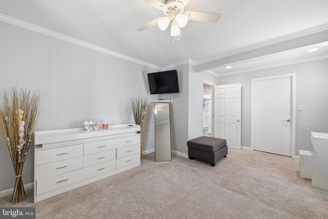 80 QUARRY RD, Levittown, PA 19057