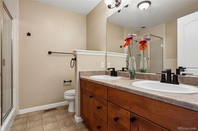 8516 Gold Peak Drive B, Littleton, CO 80130