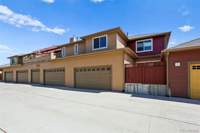 8516 Gold Peak Drive B, Littleton, CO 80130