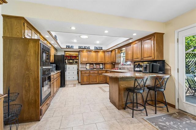 1116 Spring Shadow Drive, Choctaw, OK 73020