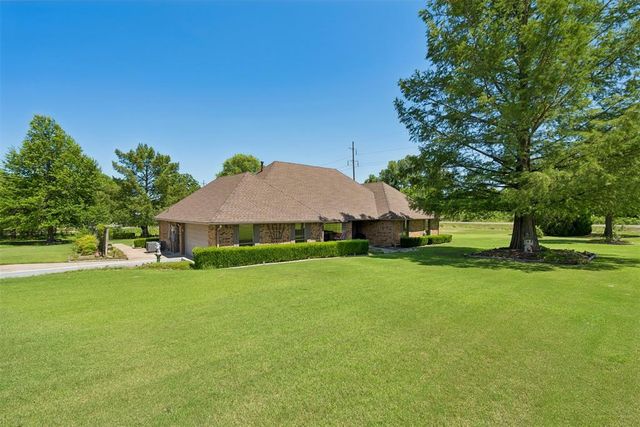 1116 Spring Shadow Drive, Choctaw, OK 73020