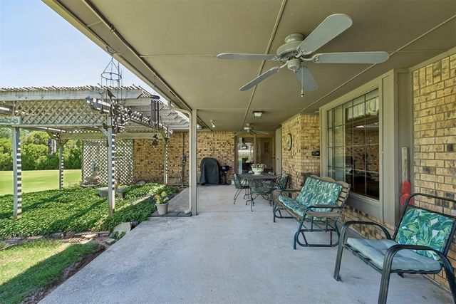 1116 Spring Shadow Drive, Choctaw, OK 73020