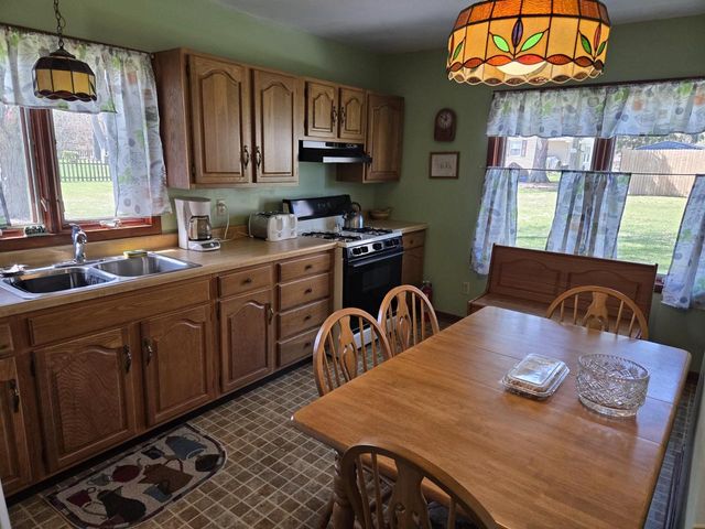2817 Jones STREET, Delavan, WI 53115