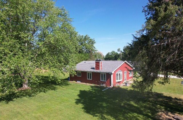 2817 Jones STREET, Delavan, WI 53115
