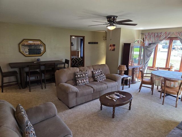 2817 Jones STREET, Delavan, WI 53115