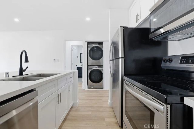17000 Burbank Boulevard 311, Encino, CA 91316